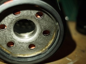 jak wymienić filtr oleju