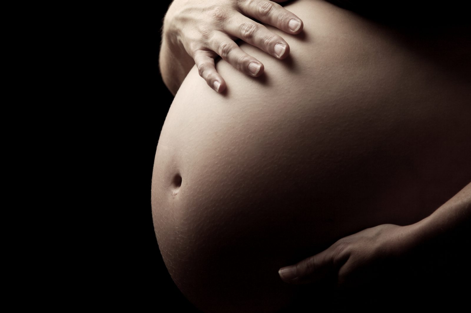 Życie po porodzie – skorzystaj z oferty ginekologii estetycznej