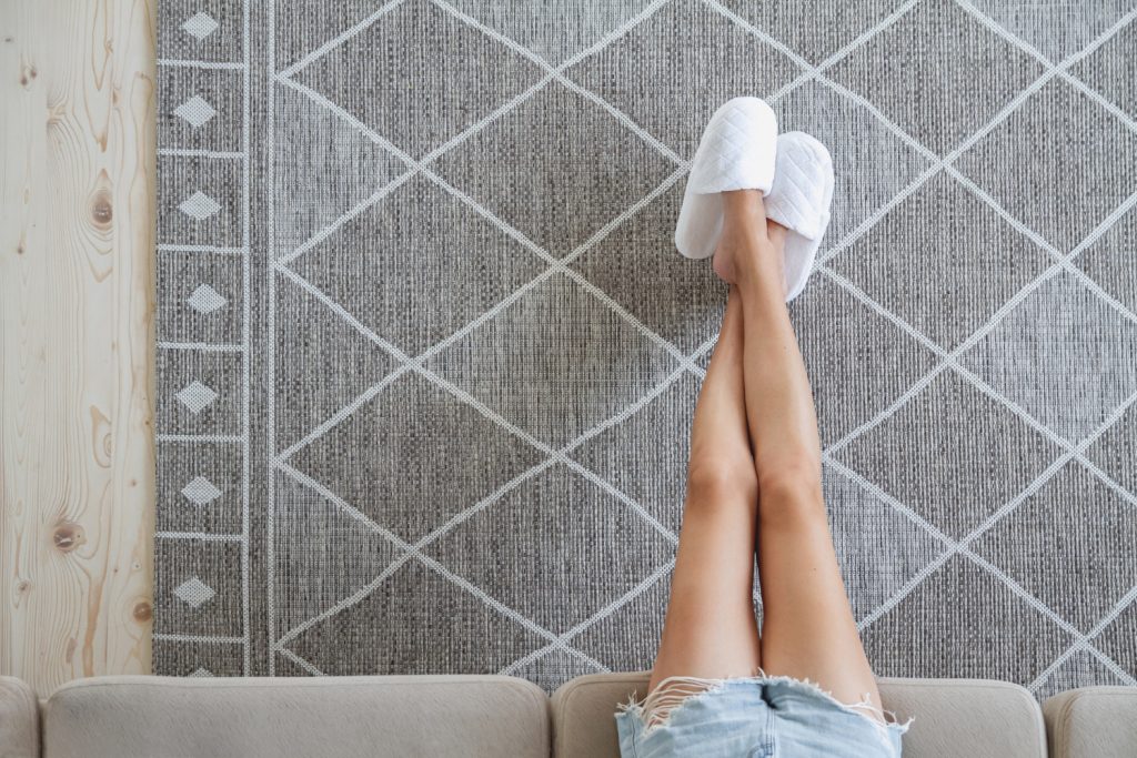 Jak czyścić dywan jak profesjonalista?